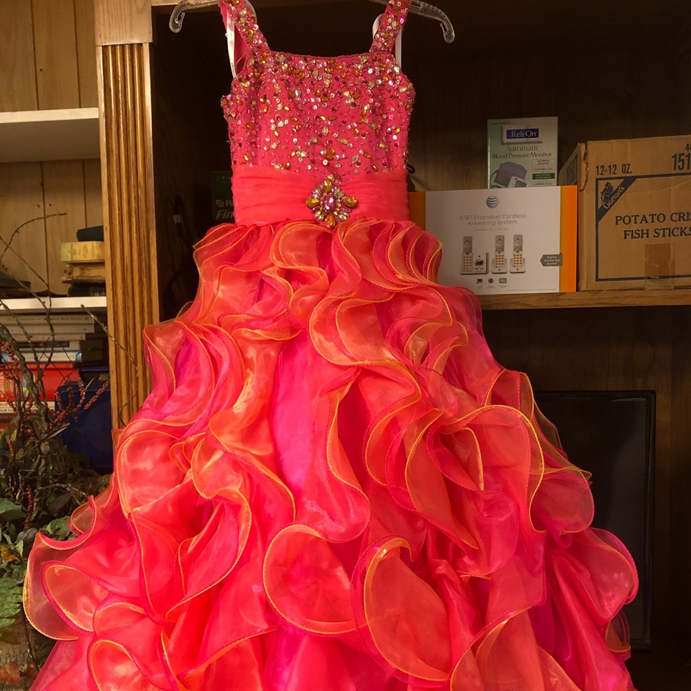 Perfect Angel Pageant dress size 2